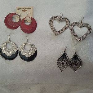 4 pairs of earrings.